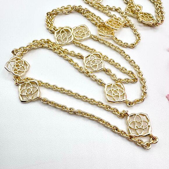 Kendra Scott Devalyn Logo Station Necklace Long Gold Tone Signed Like New 40” - Picture 6 of 13